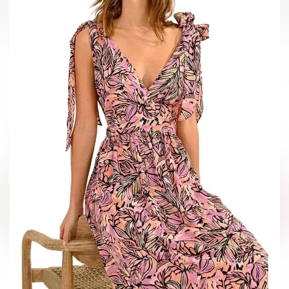 NWOT Molly Bracken Pink Palm Print Tie Sleeve Deep V-Neck Maxi Dress Size Small - Picture 3 of 14